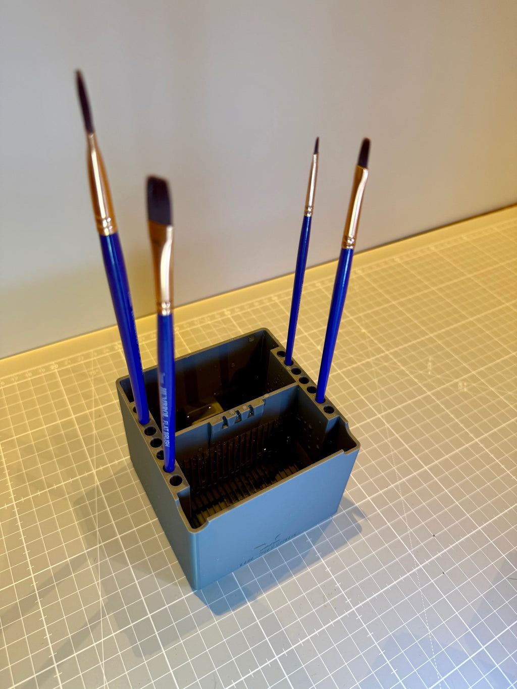 Modular Hobby Desk Organiser Starter Set 3D Printed Brush Tool Paint Grid Rack