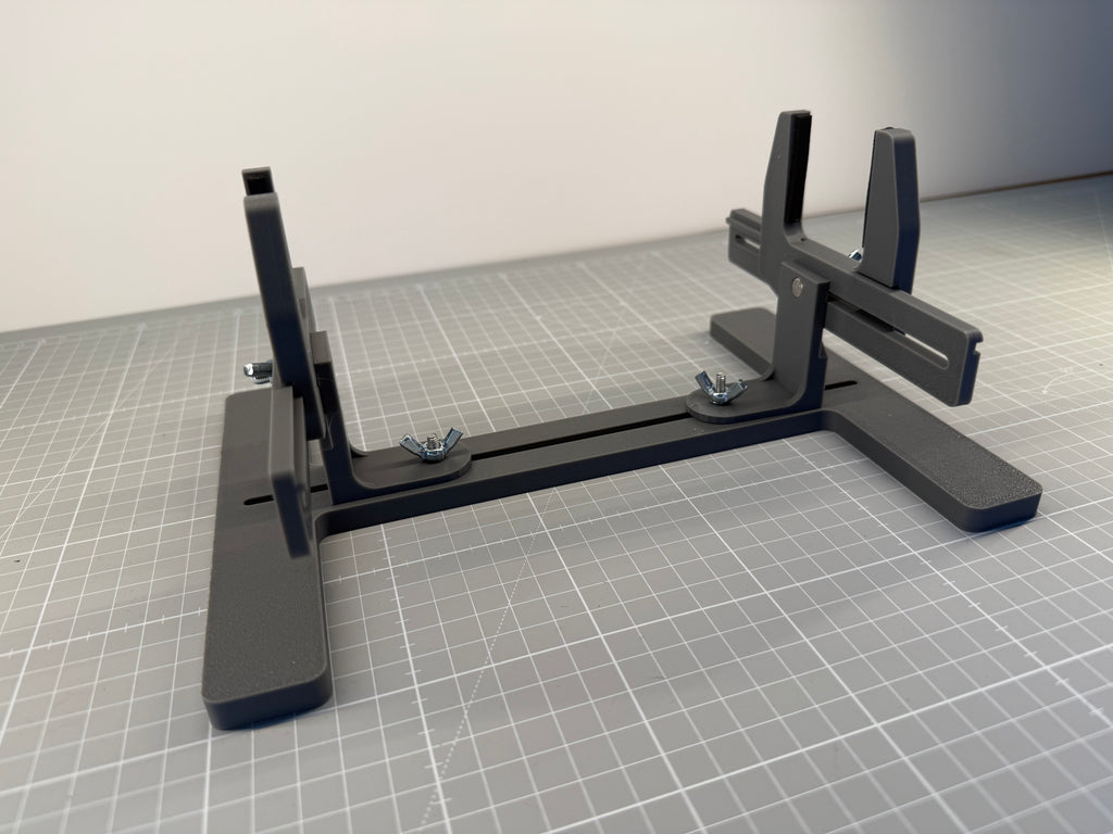 Fully Adjustable Locomotive Servicing Cradle & Maintenance Jig – O / OO Gauge