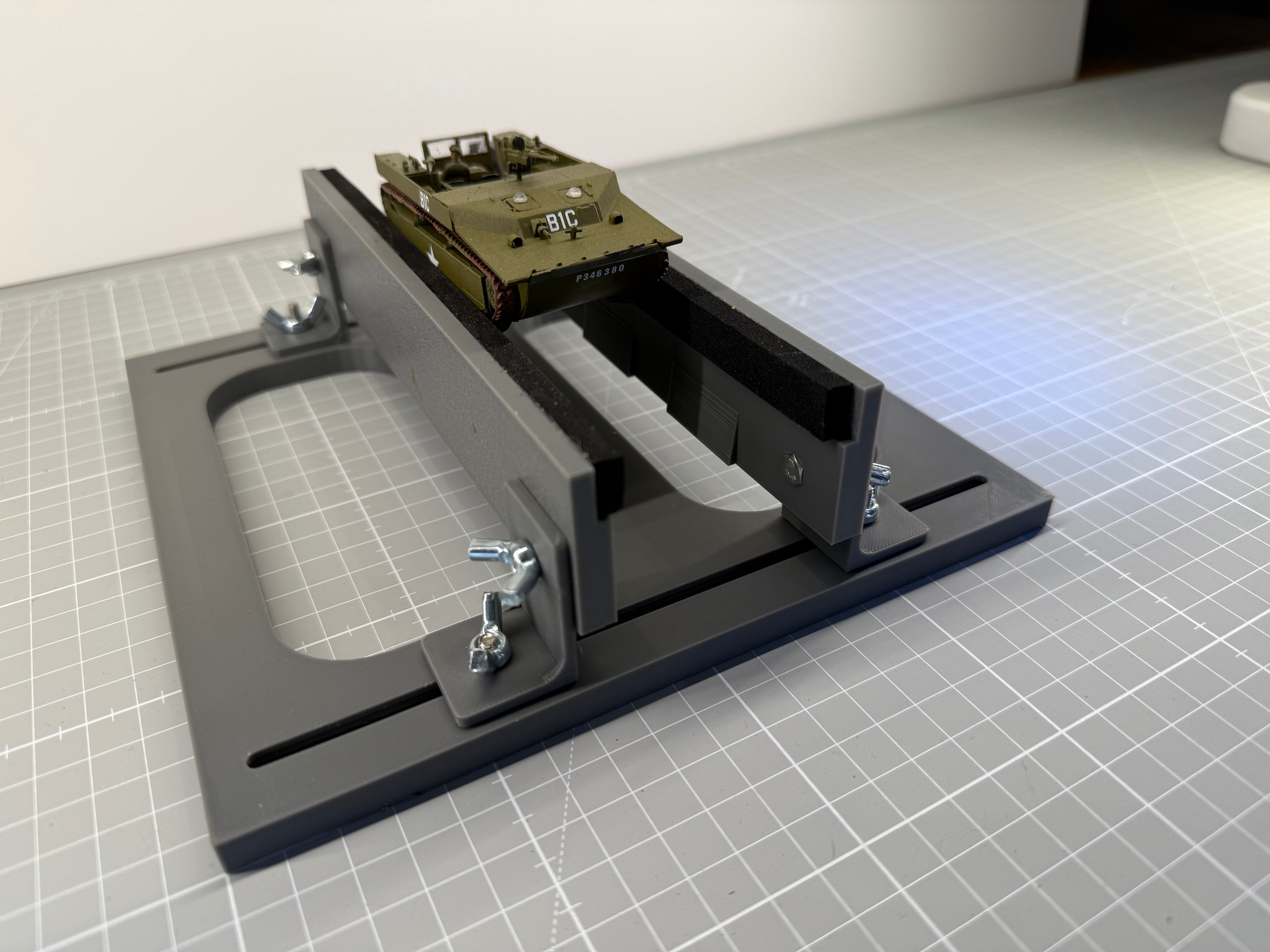 XL Adjustable Model Tank berth and track tool 1/48 1/72 1/35 by The3DForge